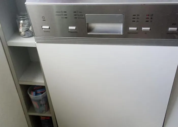 Einfache Wohnung 15 Min Vom Bahnhof
